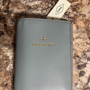 Fossil RFID passport holder
